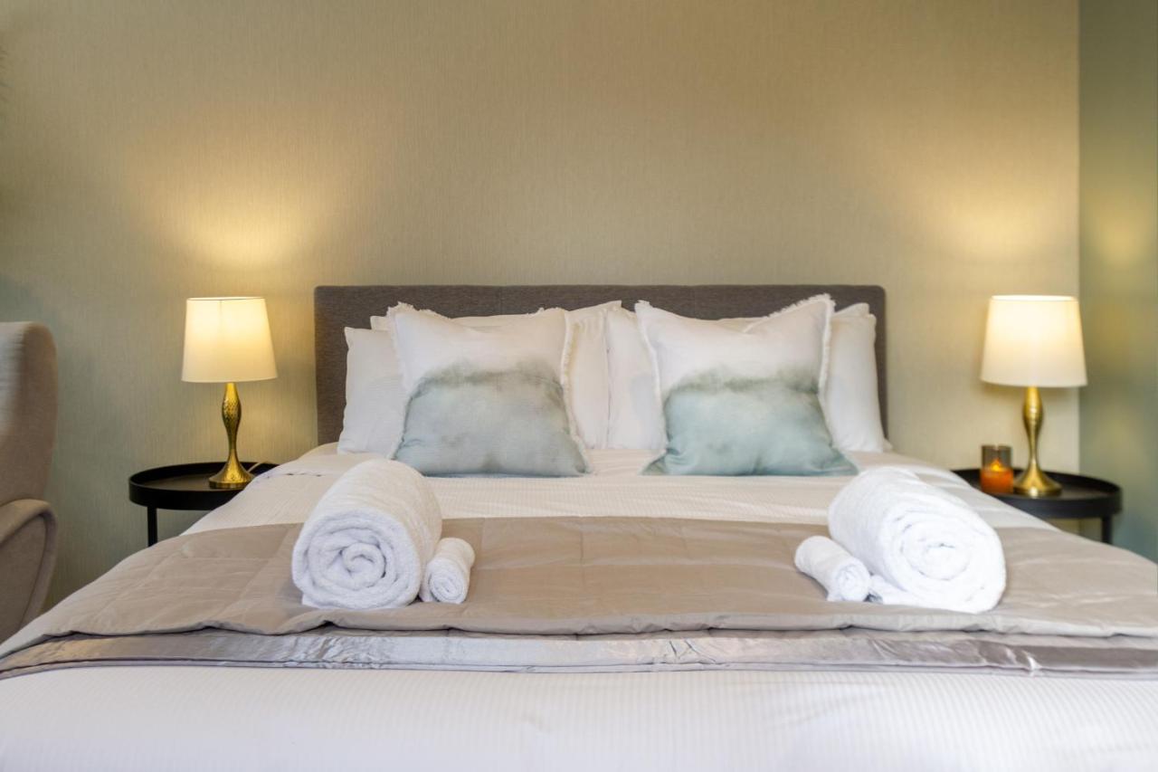 Luxury Escape For 2, Single Level Studio, Papanui ไครสต์เชิร์ช ภายนอก รูปภาพ